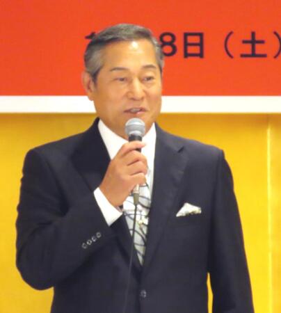 　舞台「大逆転！戦国武将誉賑」で織田信長を演じる松平健