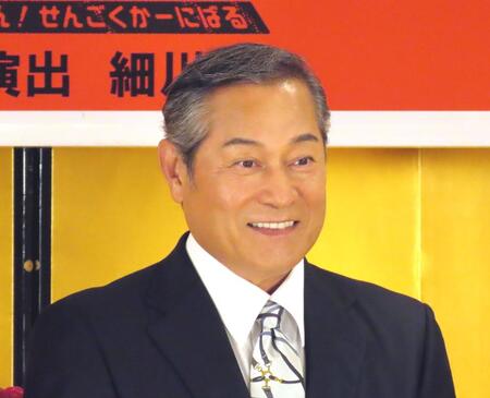 　舞台「大逆転！戦国武将誉賑」で織田信長を演じる松平健