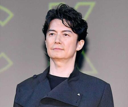 　福山雅治＝２０２５年８月