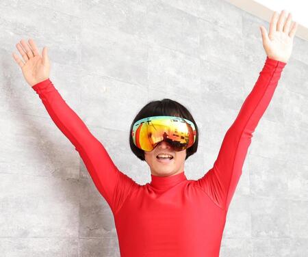 　「１００倍アレルギー克服記」を出版した、ちびシャトル（撮影・佐々木彰尚）