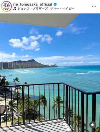 　ともさかりえのインスタグラム＠ｒｉｅ＿ｔｏｍｏｓａｋａ＿ｏｆｆｉｃｉａｌより 