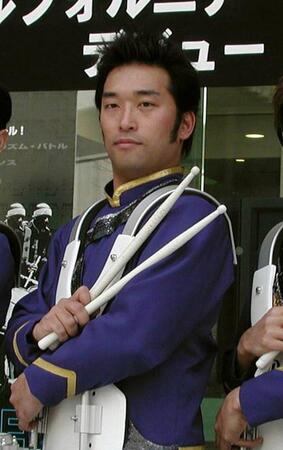 　やるせなす石井