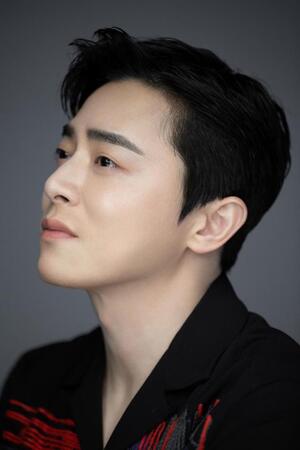 ©ｊａｍｅｎｔｅｒｔａｉｎｍｅｎｔ　チョ・ジョンソク