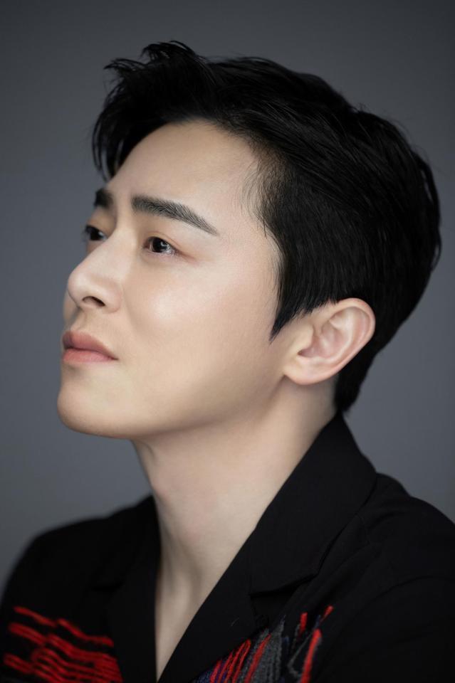 ©ｊａｍｅｎｔｅｒｔａｉｎｍｅｎｔ　チョ・ジョンソク