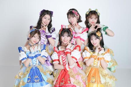 可愛すぎる楽曲が大バズり中！勢いが止まらない超ときめき♡宣伝部（前列左から）辻野かなみ、坂井仁香、菅田愛貴、（後列同）杏ジュリア、小泉遥香、吉川ひより（撮影・伊藤笙子）