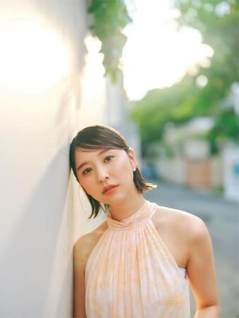 　ももいろクローバーＺ・玉井詩織の写真集「たまゆら」カット　©ＳＤＰ