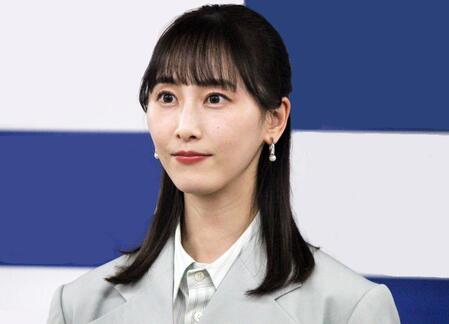 松井玲奈　ノースリーブからの二の腕が最強！「さらに可愛く綺麗になってる」「こんなに美しいのに」