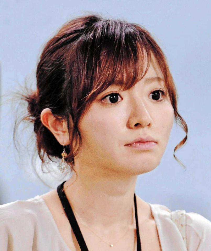 　紺野あさ美（２０１６年撮影）