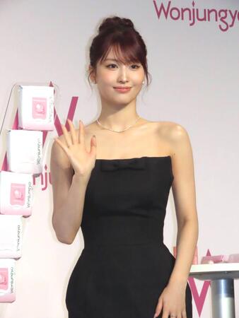 　発表会に出席したＴＷＩＣＥのＭＯＭＯ