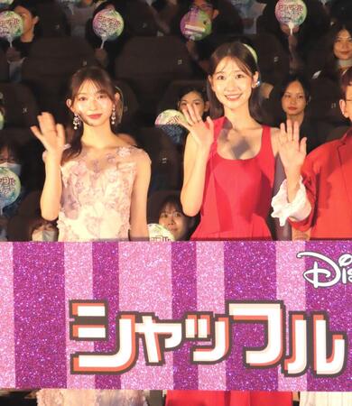 　イベントに出演した（左から）辻野かなみ、柏木由紀