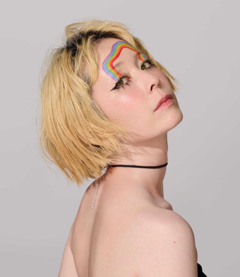 　「映画　すみっコぐらし　空の王国とふたりのコ」の主題歌を担当する木村カエラ