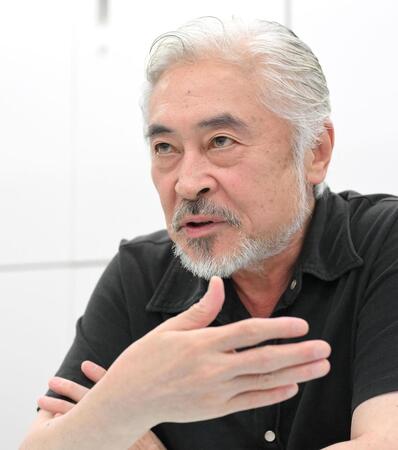 　バンドの歴史を振り返るＣＡＳＩＯＰＥＡ・野呂一生（撮影・伊藤笙子）