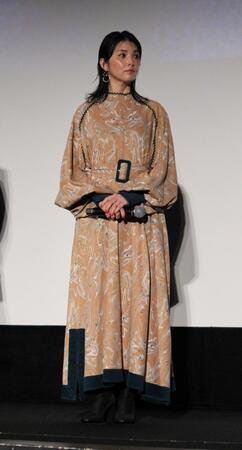 舞台あいさつに登壇した田中麗奈