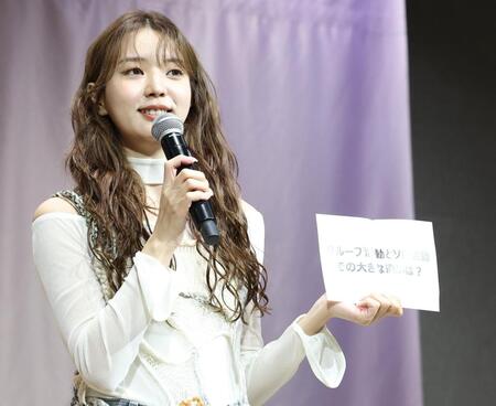 質問に答えるｙｏｕｓｔｉ＝東京・六番町のソニー・ミュージックエンタテインメント本社（撮影・佐々木彰尚）