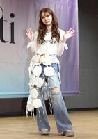 　ソロデビューを果たすｙｏｕｓｔｉ（撮影・佐々木彰尚）