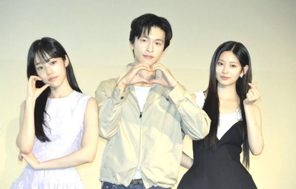 　映画「君の声を聴かせて」ジャパンプレミアに登場した（左から）ノ・ユンソ、ホン・ギョン、キム・ミンジュ