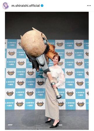 　巨大ハンマーを持つまいやんｗ白石麻衣のインスタグラム＠ｍ．ｓｈｉｒａｉｓｈｉ．ｏｆｆｉｃｉａｌより