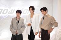 　Ｓｎｏｗ　Ｍａｎの（左から）深澤辰哉、ラウール、目黒蓮