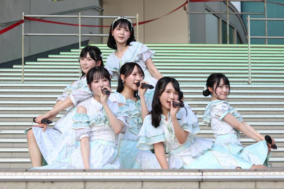 　発売記念イベントを開催したＳＴＵ４８