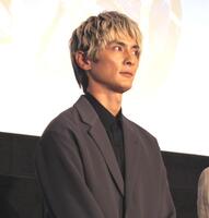 　イベントに出席した高良健吾