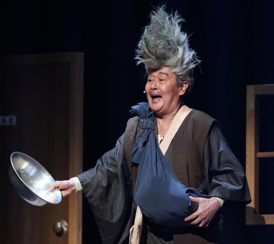 　「アリババ」で熱演する風間杜夫（撮影・吉澤敬太）