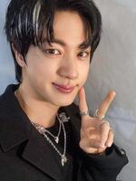 ＢＴＳの公式Ｘ＠ｂｔｓ＿ｂｉｇｈｉｔより　ジン