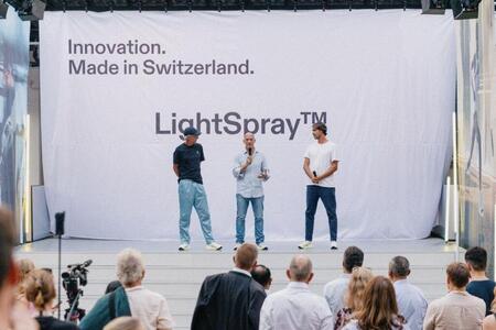 期間中はトークショーなどイベントがもりだくさん