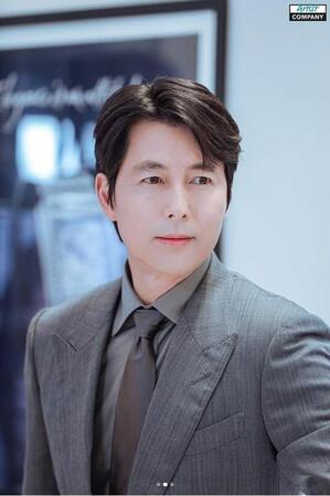 　所属事務所公式インスタグラム＠ａｒｔｉｓｔｃｏｍｐａｎｙｏｆｆｉｃｉａｌより　チョン・ウソン