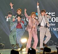 　スペシャルライブを務めるＡＣＥｅｓ（撮影・持木克友）