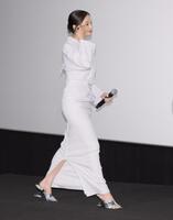 　登壇する広瀬すず（撮影・棚橋慶太）