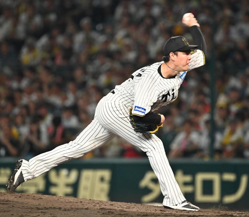 　７回から４番手で登板した及川