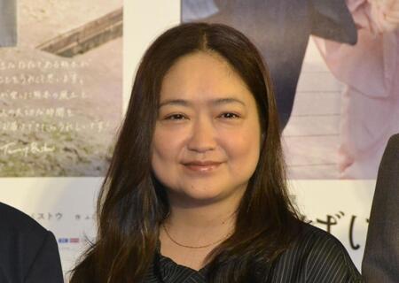 　連続テレビ小説「ばけばけ」試写会に登場した池脇千鶴