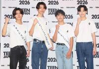 　（左から）フォトジェニック賞・向田将人さん、グランプリ・水戸虹一輝さん、準グランプリ・矢野蒼空さん、審査員特別賞・田浦ウィアー彰人さん