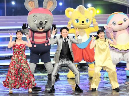 ＮＨＫ第７５回紅白歌合戦で踊る橋本環奈＝２０２４年１２月撮影