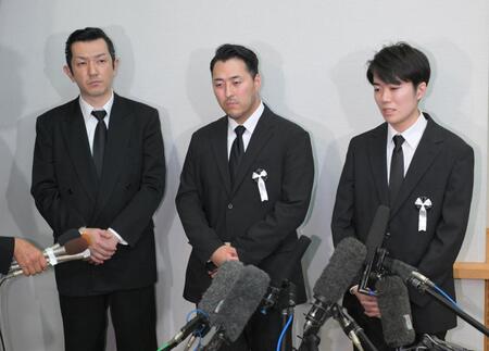 　橋幸夫さんとの思い出を語る二代目橋幸夫ｙＨ２（左から）小牧勇太、進公平、徳岡純平（撮影・伊藤笙子）