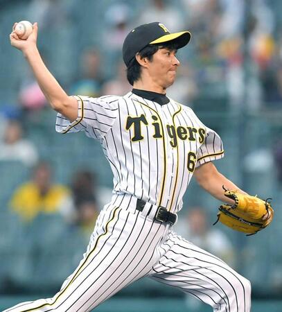 　１８年９月に甲子園でファーストピッチセレモニーで投球するアンジャッシュ・渡部建