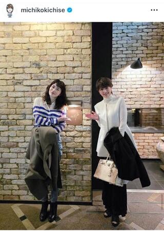 長谷川京子（左）と吉瀬美智子。４月５日付けの吉瀬美智子のインスタグラム＠ｍｉｃｈｉｋｏｋｉｃｈｉｓｅ