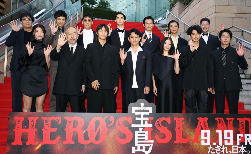 　９月９日のイベントで。前列左が瀧内公美