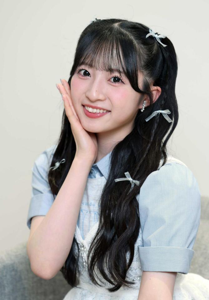 　明るい性格と笑顔でファンを魅了するＡＫＢ４８・秋山由奈（撮影・金田祐二）