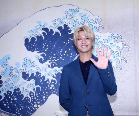 　北斎の魅力について語った高橋海斗（撮影・金田祐二）