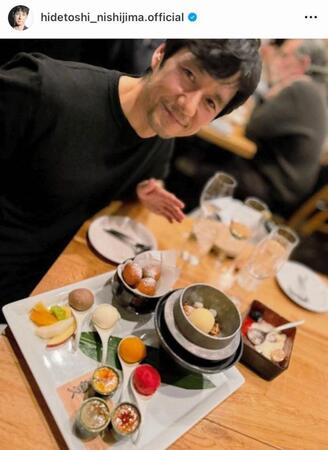 　スイーツを前にニヤニヤが止まらないｗ西島秀俊のインスタグラム＠ｈｉｄｅｔｏｓｈｉ＿ｎｉｓｈｉｊｉｍａ．ｏｆｆｉｃｉａｌ より