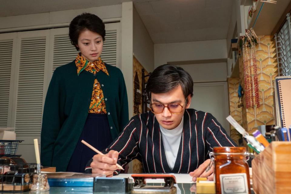 　「あんぱん」で柳井嵩役を好演する北村匠海（右）と妻・柳井のぶ役を演じる今田美桜