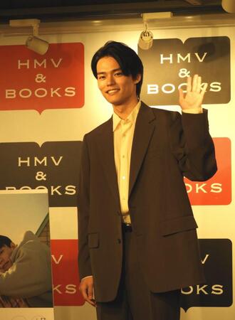 　フォトブックのイベントに登場した日向亘