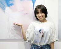 　笑顔を見せる大原優乃