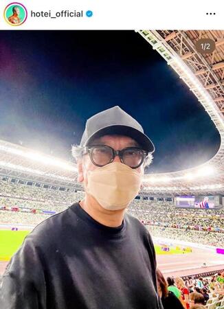 布袋寅泰のインスタグラム＠ｈｏｔｅｉ＿ｏｆｆｉｃｉａｌ９月１３日付）より 