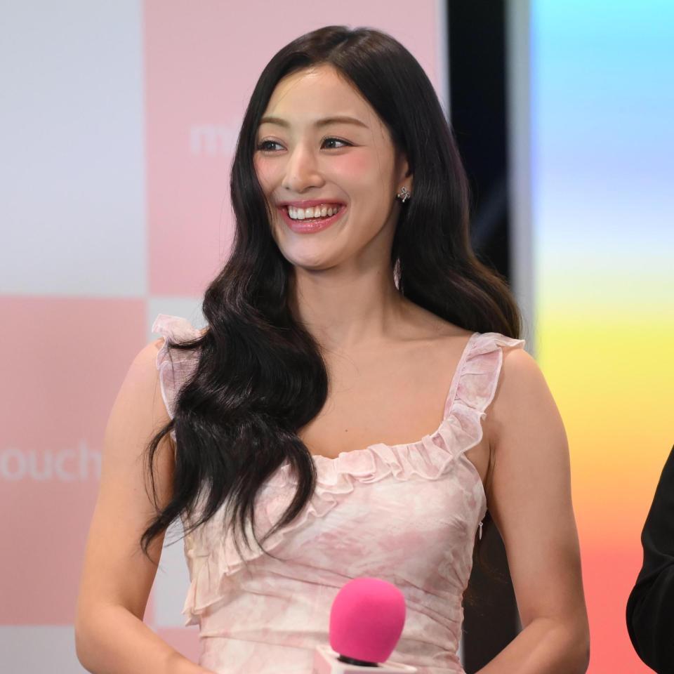 　日本のファンに向けてメッセージを送ったジヒョ（撮影・堀内翔）