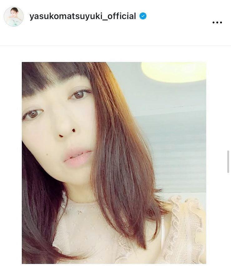 １６年４月２１日付の松雪泰子のインスタグラム＠ｙａｓｕｋｏｍａｔｓｕｙｕｋｉ＿ｏｆｆｉｃｉａｌより