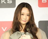 　発売会見に登場した古畑奈和