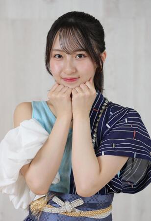 ロージークロニクルのメンバーとして活躍が期待される植村葉純＝東京・高輪のアップフロント（撮影・西岡正）