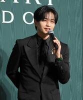 　ブルガリの魅力について語る中島健人（撮影・伊藤笙子）